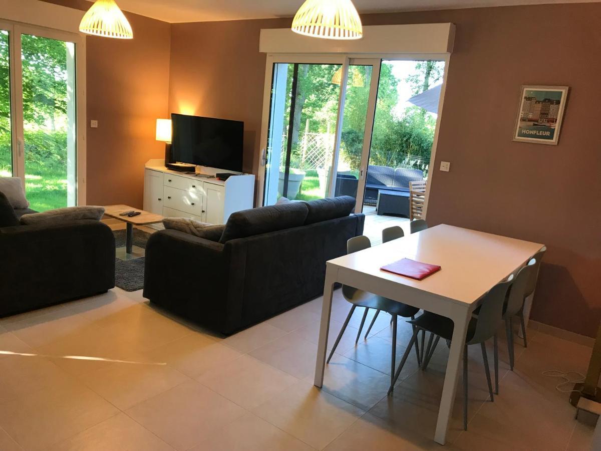 Gite Des 2 Chenes Entre Avenue Verte, Lacs, Piscine Et Casino Forges-les-Eaux Εξωτερικό φωτογραφία